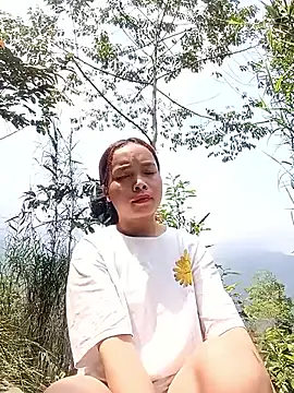 Nguyet2k4 online show from 03/24/26, 05:56