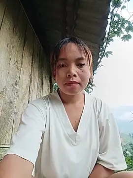 Nguyet2k4 online show from 06/04/26, 12:27