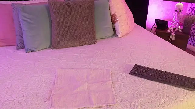 mariianna lopez  online show from 03/03/26, 06:14