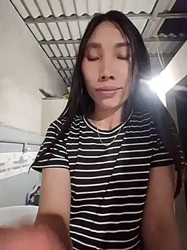 -Kem-01 online show from 04/23/26, 02:19