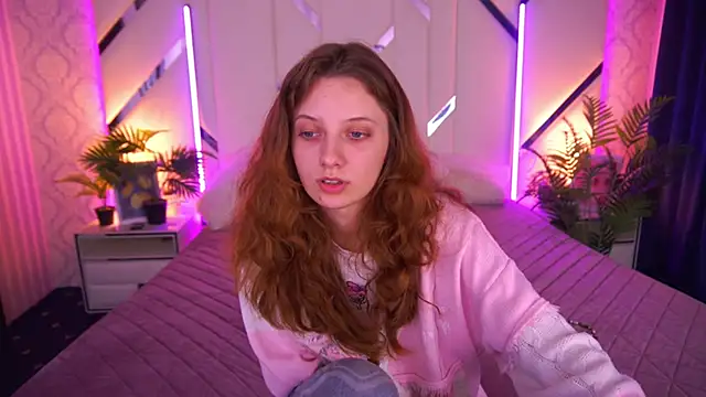 CuteeFoxy online show from 11/27/25, 02:41