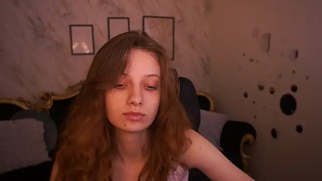 CuteeFoxy online show from 04/24/26, 12:40