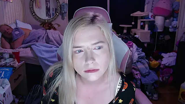 AddisonSparks online show from 10/16/25, 06:58