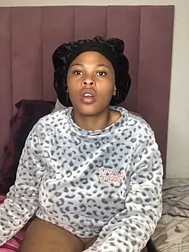 Bubbles156 online show from 04/14/26, 07:14