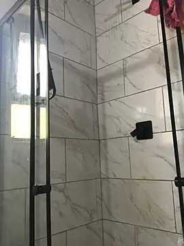 Bubbles156 online show from 04/23/26, 06:58