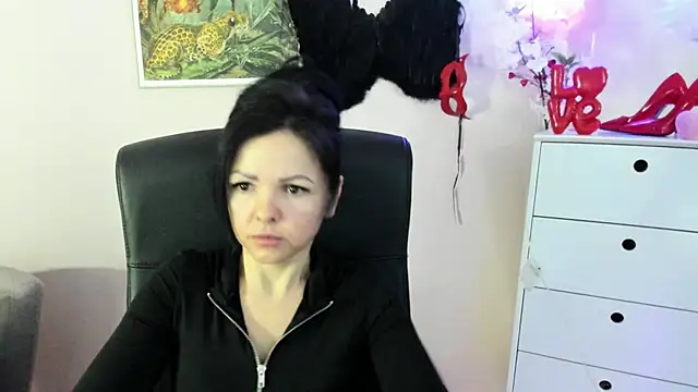 Mollybloom40 online show from 03/05/26, 07:26