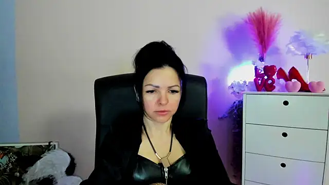 Mollybloom40 online show from 03/24/26, 07:35