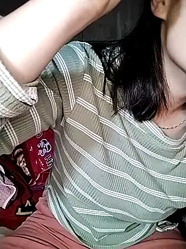 Hani-i online show from 02/15/26, 09:22