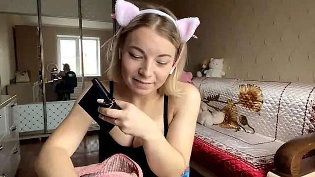 HoppedArea online show from 11/10/25, 08:46