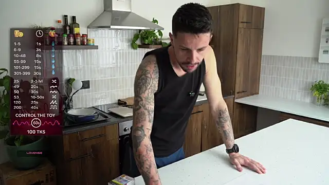 monsieurguitsxxx online show from 03/14/26, 02:44