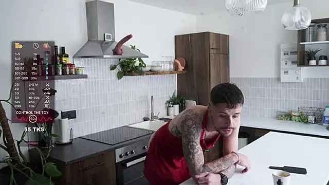 monsieurguitsxxx online show from 05/08/26, 12:43