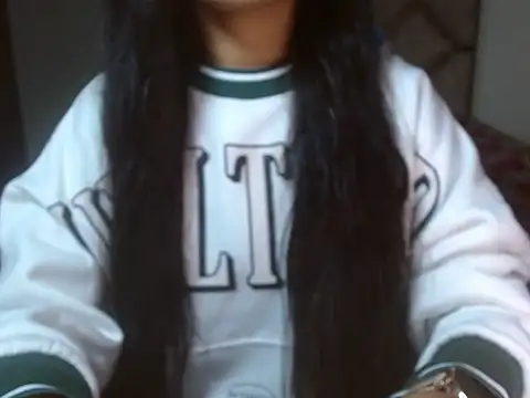 Snapshot of spicy_sofiya_- chatting on 10/24/25, 01:51 spicy sofiya - online show from 10/24/25, 01:51