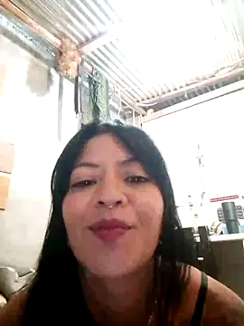 canelaholliwood online show from 11/22/25, 07:35