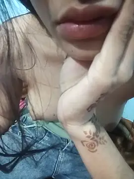 strip queennn online show from 12/16/25, 05:51