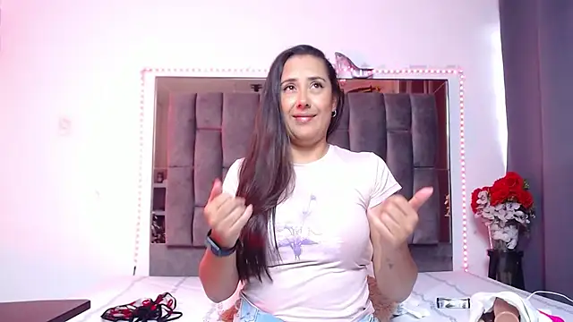 Salmma Milf online show from 03/31/26, 11:54