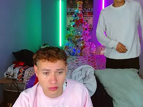 Snapshot of Latin_boysxxxx chatting on 12/02/25, 12:10 Latin boysxxxx online show from 12/02/25, 12:10