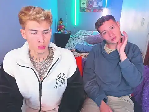 Snapshot of Latin_boysxxxx chatting on 02/02/26, 03:27 Latin boysxxxx online show from 02/02/26, 03:27