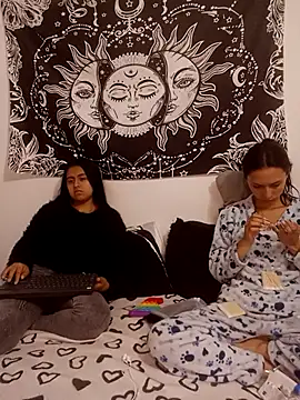 abby n emily online show from 04/02/26, 02:04