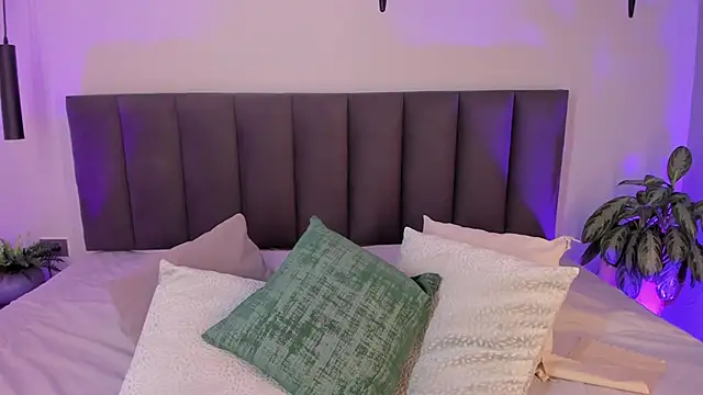 AilanaCortes online show from 02/20/26, 12:27