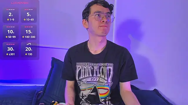 Snapshot of dani_angel_dark chatting on 01/09/26, 09:38 dani angel dark online show from 01/09/26, 09:38