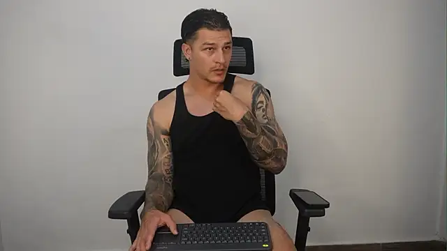 Dominick walker online show from 03/20/26, 03:44