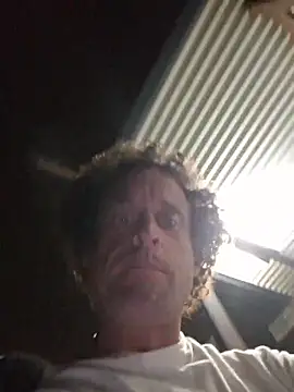 shainnfk online show from 10/30/25, 05:57