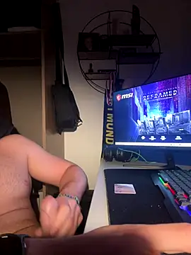 Snapshot of Hornsby181 chatting on 10/14/25, 09:48 Hornsby181 online show from 10/14/25, 09:48