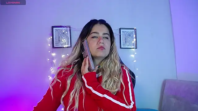 Sweet Bella Valery online show from 03/31/26, 12:49