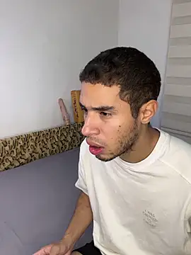 Snapshot of chucky_karla chatting on 02/03/26, 04:32 chucky karla online show from 02/03/26, 04:32