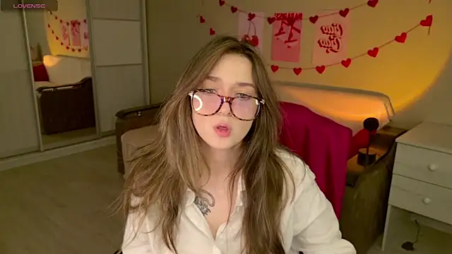 BellaSink online show from 12/05/25, 05:49