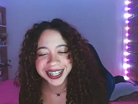 Medussa3033 online show from 03/02/26, 05:08