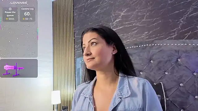 MarScarlett online show from 12/22/25, 03:14