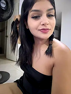 Lucianacuoper online show from 11/20/25, 05:40