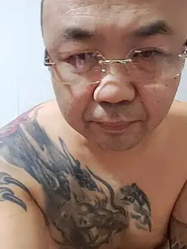 caige8888 online show from 11/24/25, 01:44