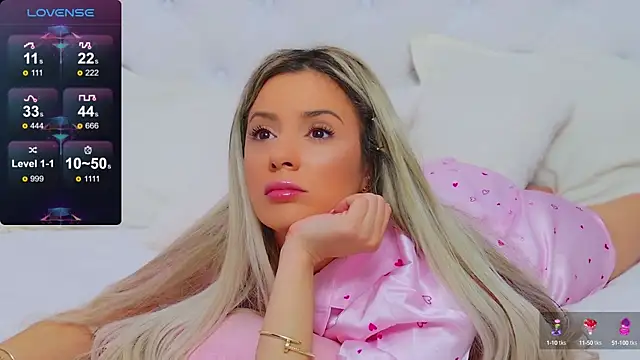 Snapshot of AriannaSins chatting on 02/12/25, 04:33 AriannaSins online show from 02/12/25, 04:33