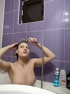 Snapshot of SandyCassie chatting on 10/25/25, 06:24 SandyCassie online show from 10/25/25, 06:24