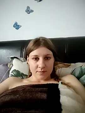 Snapshot of SandyCassie chatting on 10/26/25, 06:30 SandyCassie online show from 10/26/25, 06:30