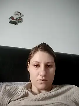 Snapshot of SandyCassie chatting on 11/18/25, 06:18 SandyCassie online show from 11/18/25, 06:18