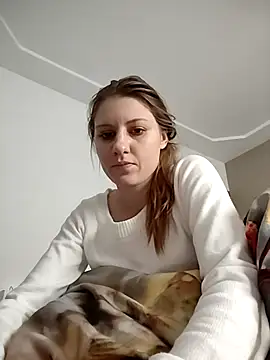 Snapshot of SandyCassie chatting on 12/15/25, 09:24 SandyCassie online show from 12/15/25, 09:24