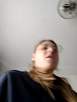 SandyCassie online show from 03/27/26, 08:37