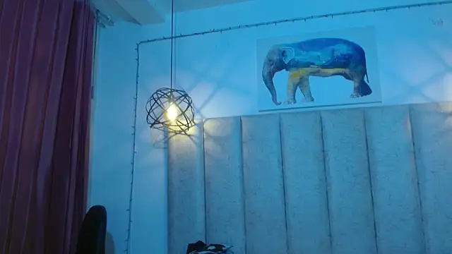 antonella rosecs online show from 11/18/25, 04:28