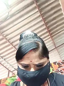 Snapshot of Rajni_chauhan chatting on 11/07/25, 06:24 Rajni chauhan online show from 11/07/25, 06:24