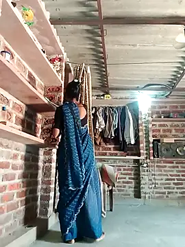 Rajni chauhan online show from 03/04/26, 07:25