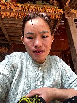 Saomai25 online show from 11/15/25, 06:22