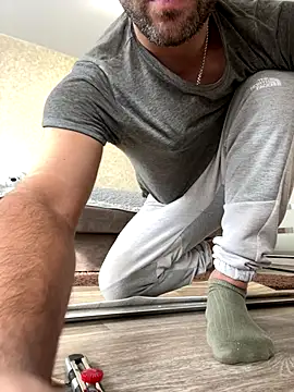 AndyLynn online show from 10/18/25, 07:53