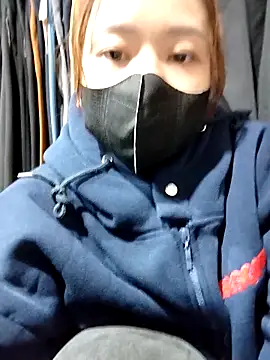 Michan68 online show from 10/26/25, 01:11