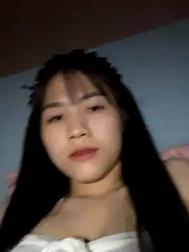 Leaf-Tgu online show from 10/27/25, 03:38