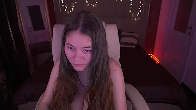 QueenEvieX online show from 04/22/26, 08:10