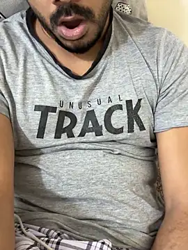 Handsome8677 online show from 11/15/25, 09:43