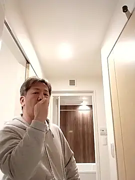 Snapshot of banaban87 chatting on 03/24/26, 10:31 banaban87 online show from 03/24/26, 10:31